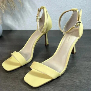 Vince Camuto Enella Ankle Strap Sandal Size 9M